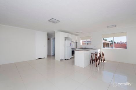 Property photo of 4/9 Loder Street Biggera Waters QLD 4216