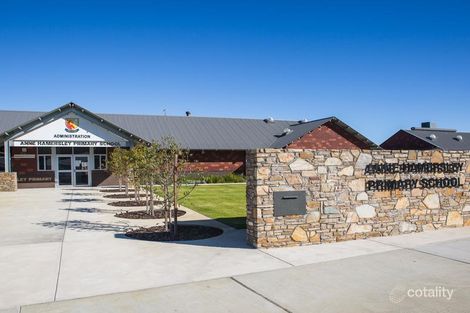 Property photo of 6 Descent Street Ellenbrook WA 6069