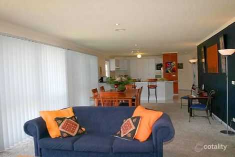 Property photo of 12 Redmore Court Berwick VIC 3806
