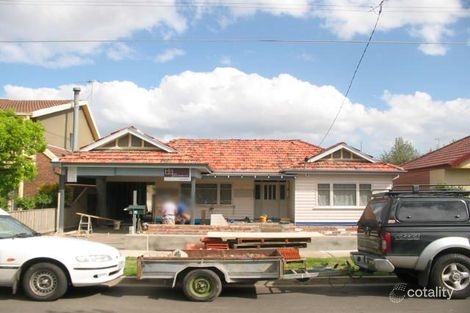 31 Roland Ave, Strathmore, VIC 3041