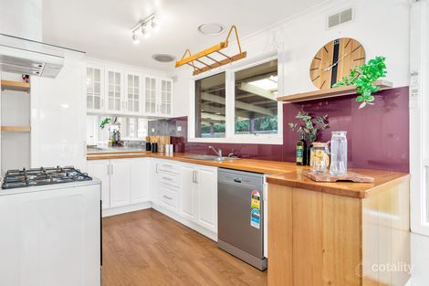 Property photo of 15 Tamarind Crescent Werribee VIC 3030