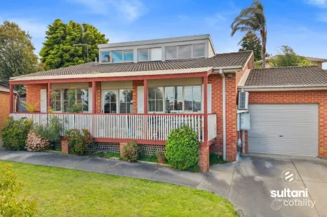 5 Waruka Cl, Endeavour Hills, VIC 3802