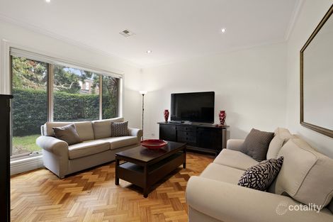Property photo of 2/2 Hotham Street Mont Albert VIC 3127