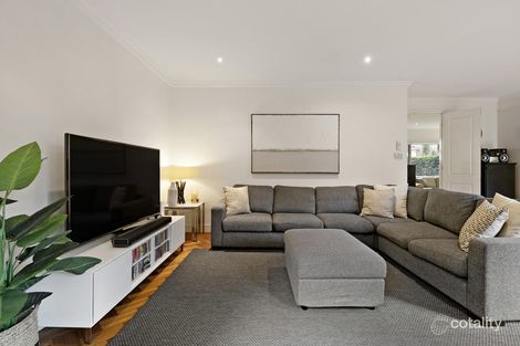 Property photo of 2/2 Hotham Street Mont Albert VIC 3127