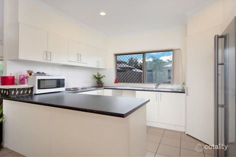 Property photo of 5 Imooya Place Trinity Park QLD 4879