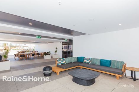 Property photo of 170/2 Jubilee Avenue Broadbeach QLD 4218