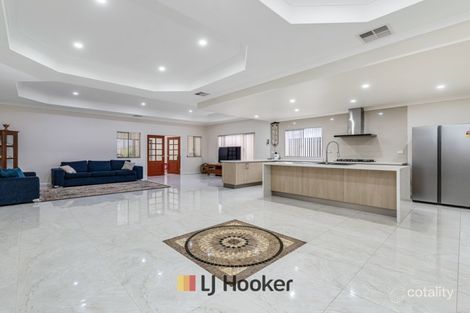 5 Mela Way, Landsdale, WA 6065