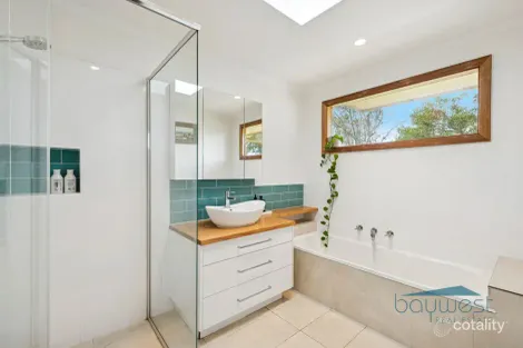 Property photo of 40 Portsmouth Road Bittern VIC 3918