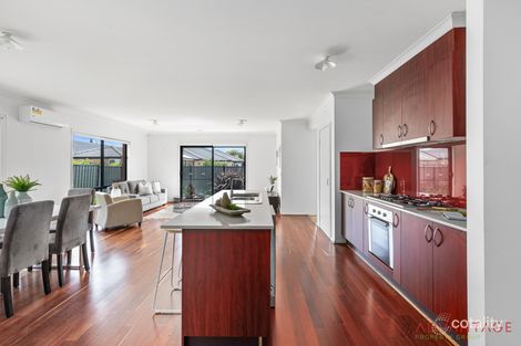 Property photo of 8 Eccles Vista Point Cook VIC 3030