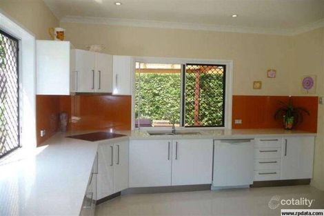 Property photo of 2 Botticelli Place Mackenzie QLD 4156