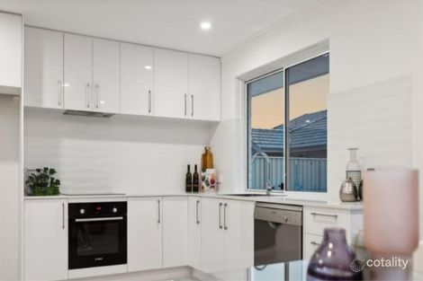 Property photo of 25 Denise Close Shelley WA 6148