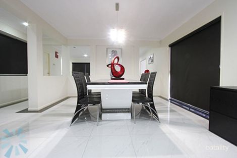 Property photo of 13 McRae Court Heritage Park QLD 4118