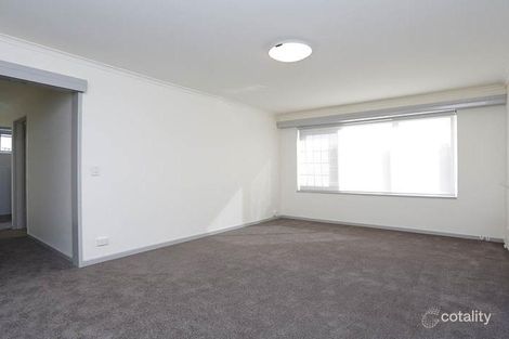 Property photo of 2/30 Clive Road Hawthorn East VIC 3123