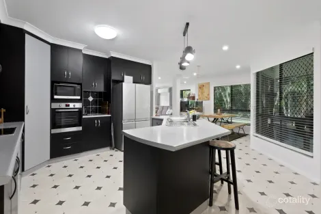 Property photo of 30 Leichardt Way Andergrove QLD 4740