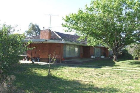 Property photo of 2 Oliver Court Wangaratta VIC 3677