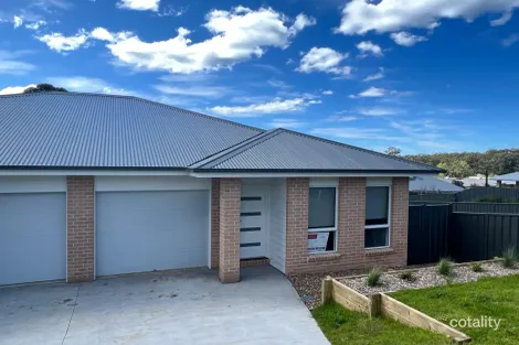1/36 Bendoura St, Mollymook, NSW 2539