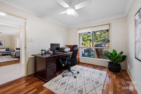 Property photo of 11 Willow Place Carindale QLD 4152