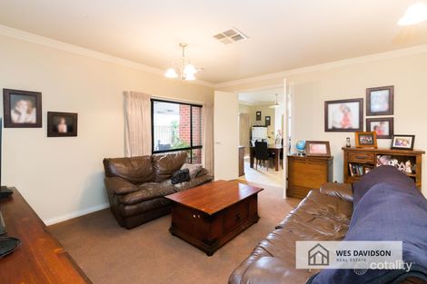 Property photo of 6 Bodey Court Horsham VIC 3400