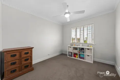 Property photo of 33 McEwan Street Carina QLD 4152