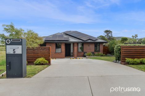 5 PORPOISE CL, OAKDOWNS, TAS 7019