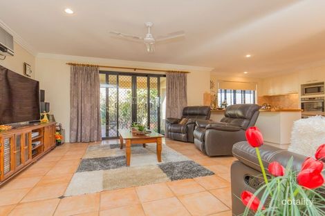 Property photo of 32 Cocas Drive Avoca QLD 4670