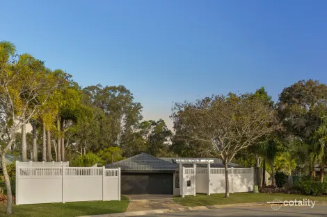 Property photo of 10 Eildon Place Helensvale QLD 4212