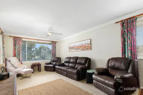 Property photo of 101 Thirroul Road Kanahooka NSW 2530