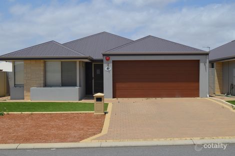 4b Niobe St, Wandina, WA 6530
