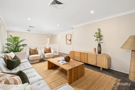 Property photo of 16 Adnamira Close Wyoming NSW 2250