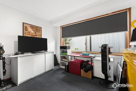 Property photo of 17 Kipling Place Delahey VIC 3037