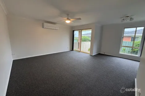 Property photo of 3/67 Lyndhurst Drive Bomaderry NSW 2541