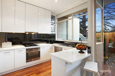 Property photo of 10/3 Manikato Avenue Mordialloc VIC 3195