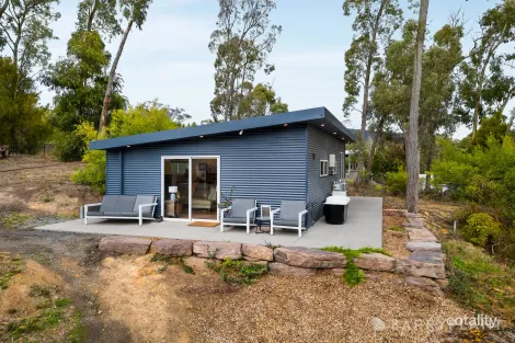 19 Juliet Ave, Healesville, VIC 3777