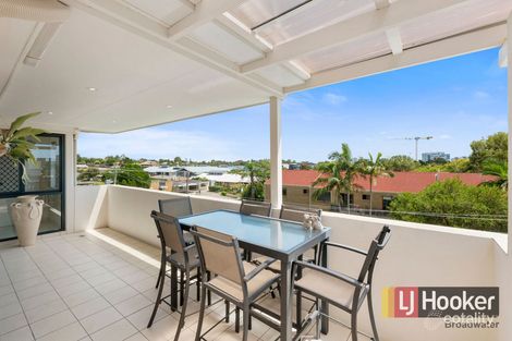 Property photo of 12/12-14 Bradford Street Labrador QLD 4215
