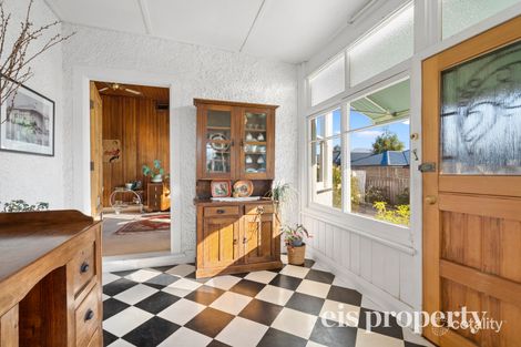 Property photo of 8 Fenwick Crescent Derwent Park TAS 7009