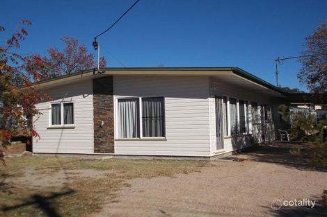 26 Clarke St, Stanthorpe, QLD 4380
