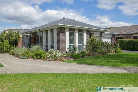 Property photo of 13 Nobel Drive Cranbourne West VIC 3977