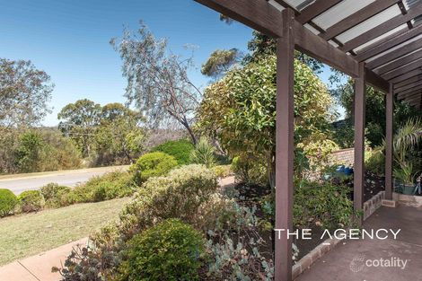 Property photo of 51 Holmesfield Crescent Carine WA 6020