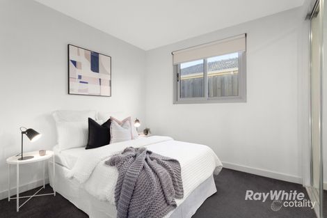 Property photo of 2/86 Truganini Road Carnegie VIC 3163