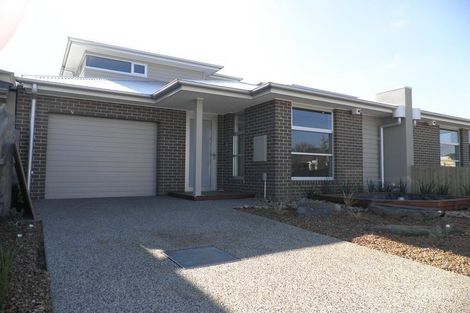 28a Severn St, Newport, VIC 3015