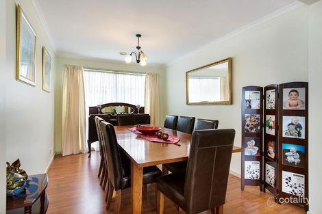 Property photo of 30 May Gibbs Crescent Lynbrook VIC 3975