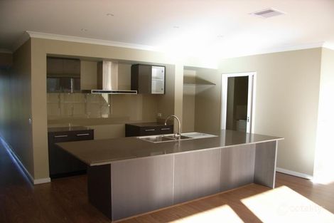 Property photo of 130 Hazel Glen Drive Doreen VIC 3754