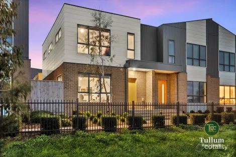Property photo of 16 Delosperma Mews Clyde VIC 3978