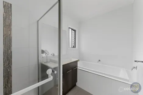 Property photo of 26 Leong Street Bridgeman Downs QLD 4035