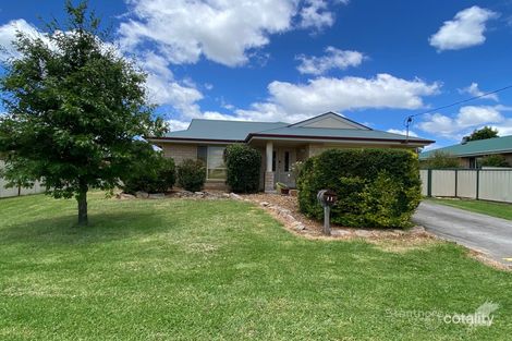 11 Barton St, Stanthorpe, QLD 4380