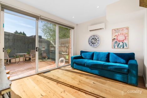 Property photo of 2/27 Greenwood Street Burwood VIC 3125