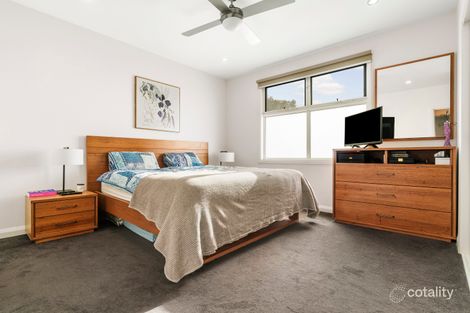 Property photo of 2/27 Greenwood Street Burwood VIC 3125