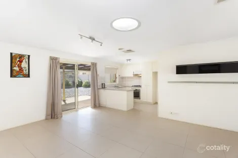 Property photo of 32 Marchant Circuit Dunlop ACT 2615