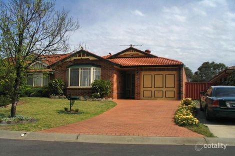 13 Baileyana Ct, Wattle Grove, NSW 2173