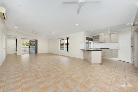 Property photo of 23 Riverbend Drive Douglas QLD 4814